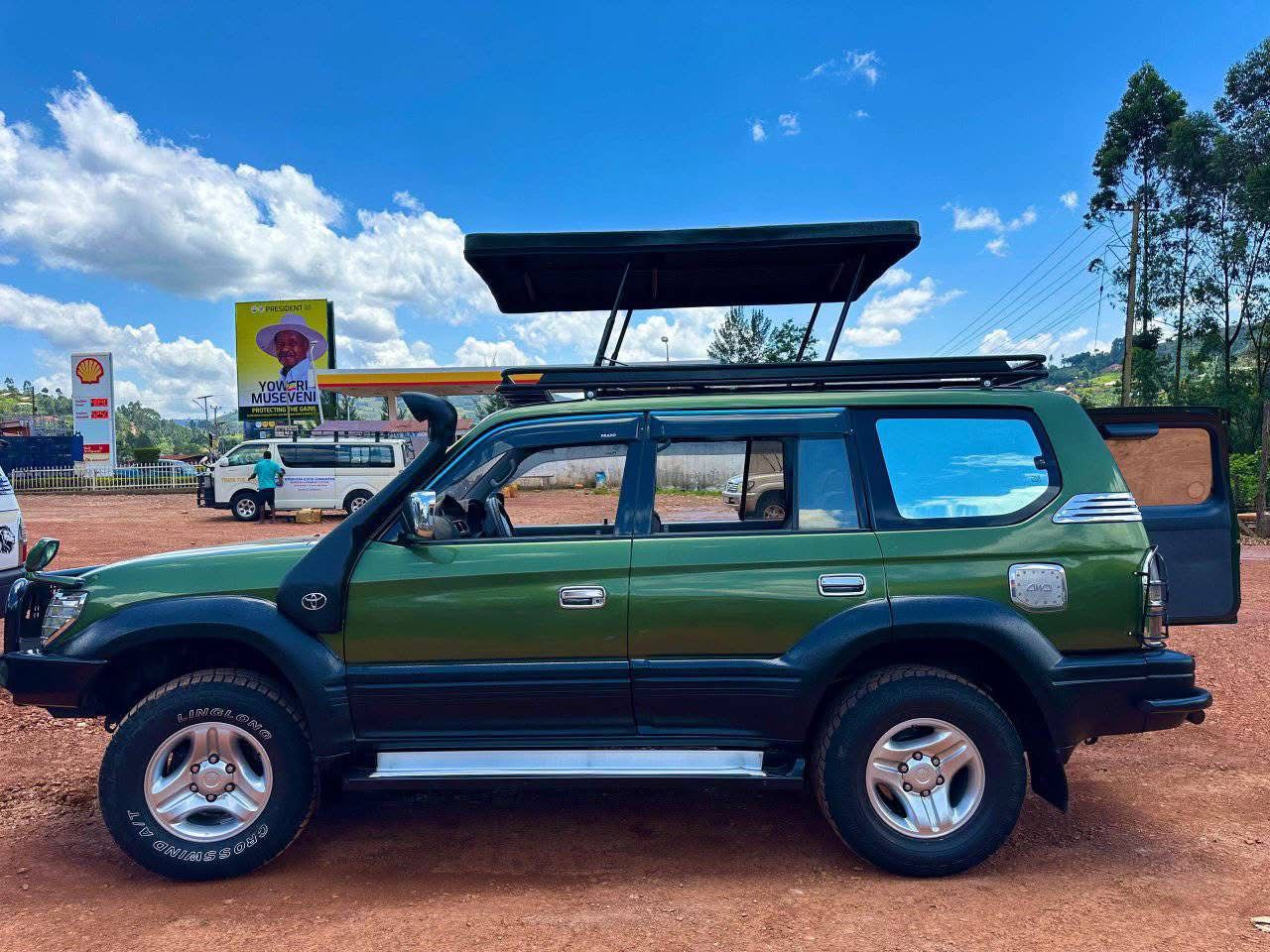Pop-up roof land cruisers